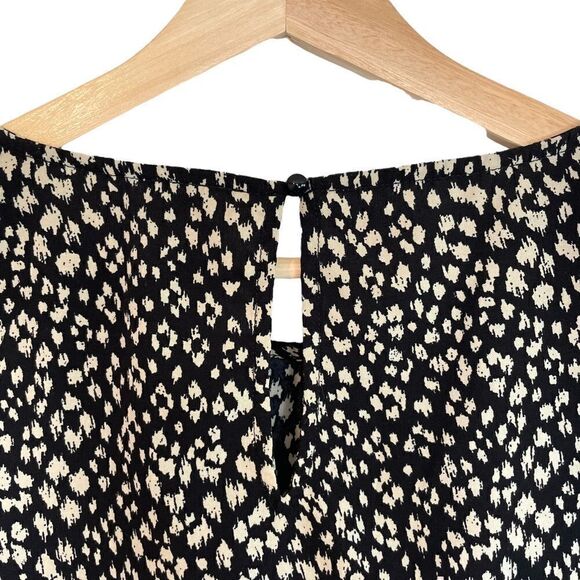 Sadie & Sage Crop Animal Print Twist Top - Picture 3 of 6